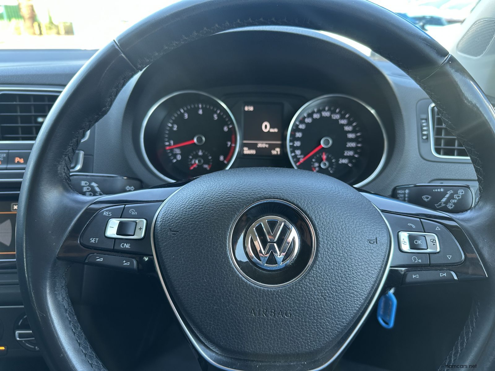 2015 Volkswagen Polo 1.2 TSi Comfortline photo
