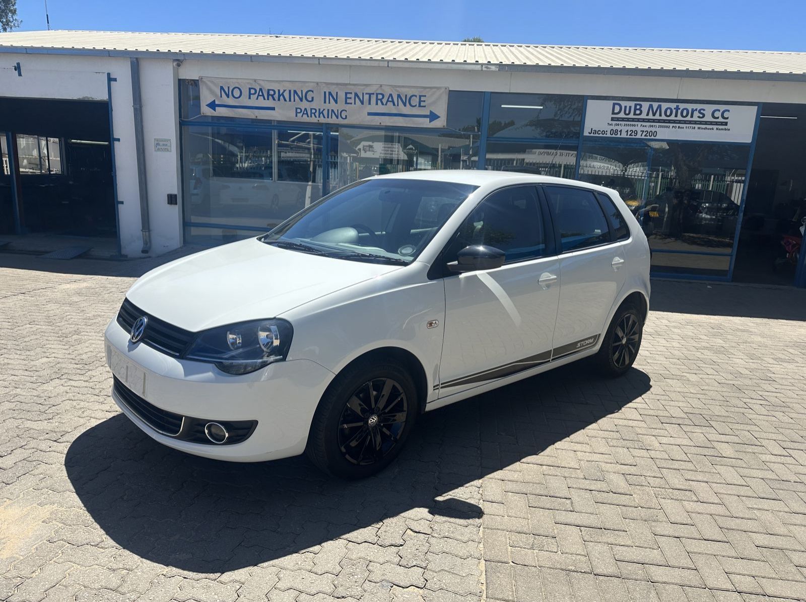 2017 Volkswagen Polo Vivo 1.4 Storm pictures
