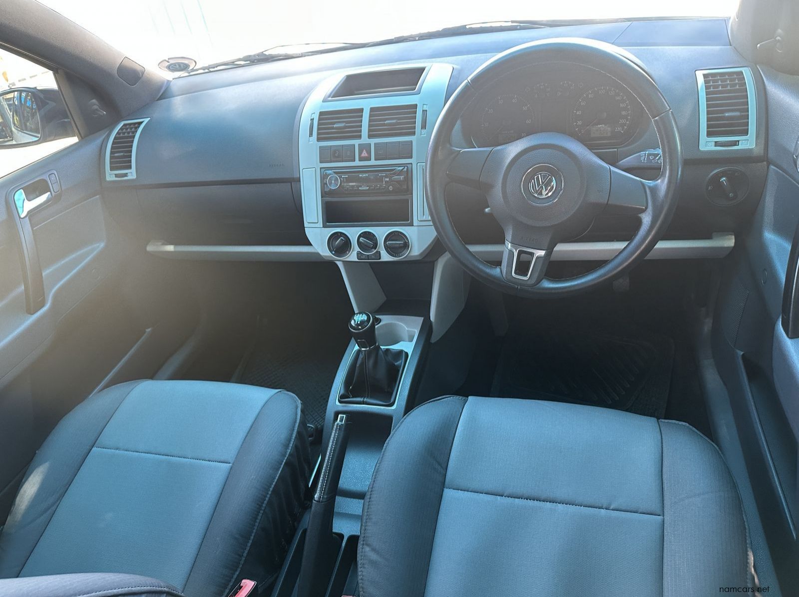 2017 Volkswagen Polo Vivo 1.4 Storm pictures