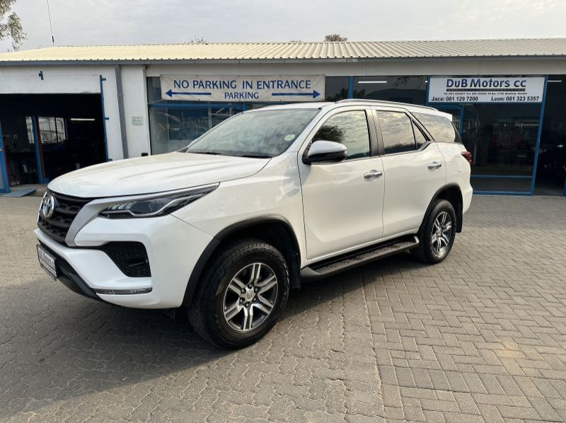 2021 Toyota Fortuner 2.4 GD6 4x4 Auto pictures