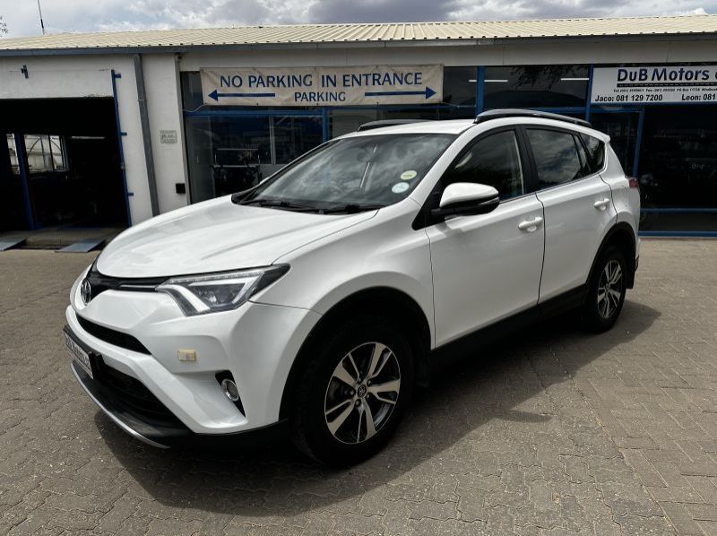 2017 Toyota Rav4 2.0i GX Auto pictures