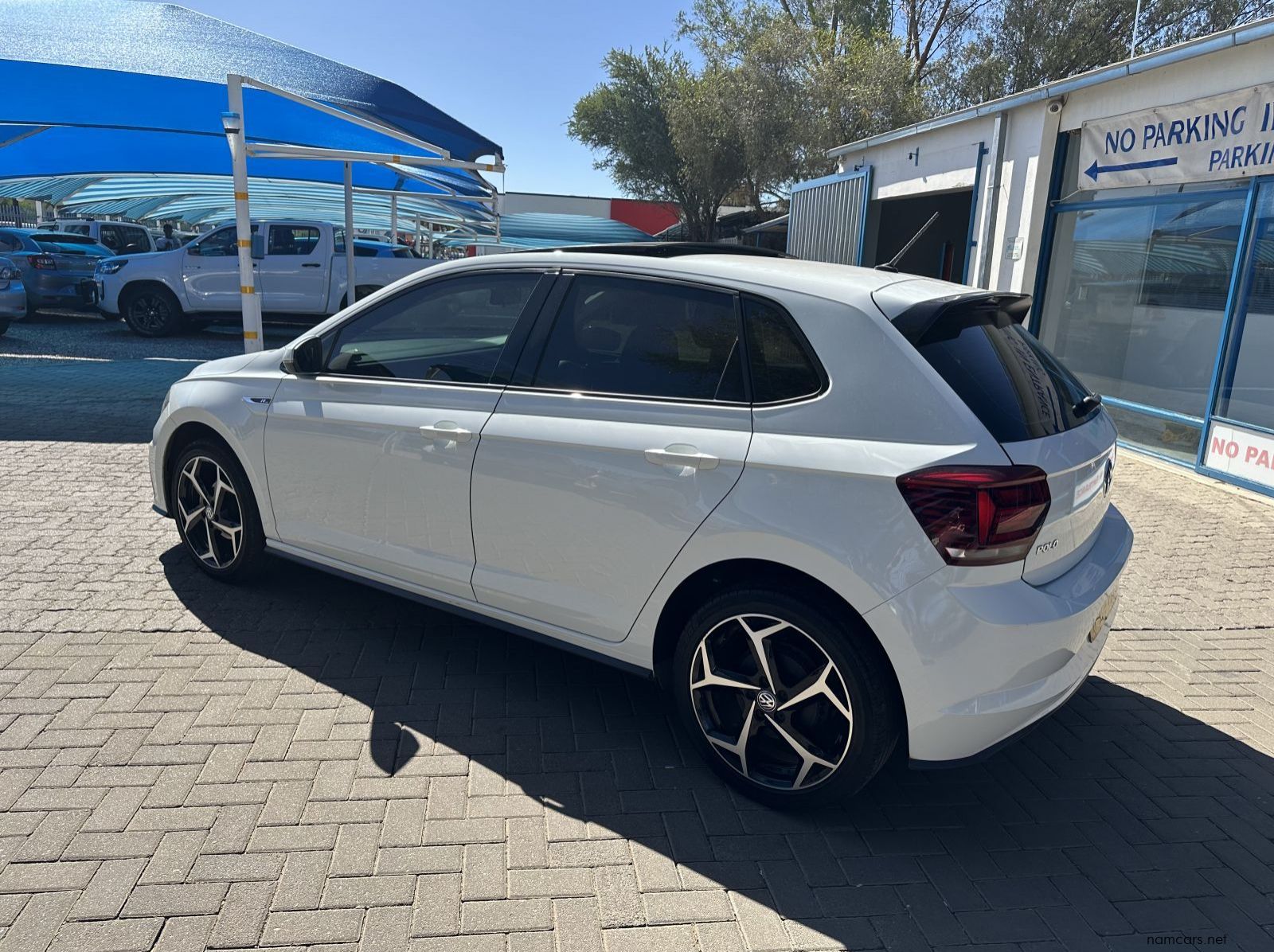 2020 Volkswagen Polo 1.0 TSi Comfortline DSG R-Line pictures