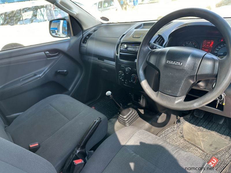 2019 Isuzu D-Max 2.5 TDi Fleetside pictures