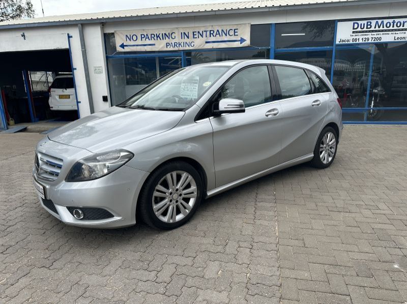 2013 Mercedes-Benz B180 CDi Auto pictures
