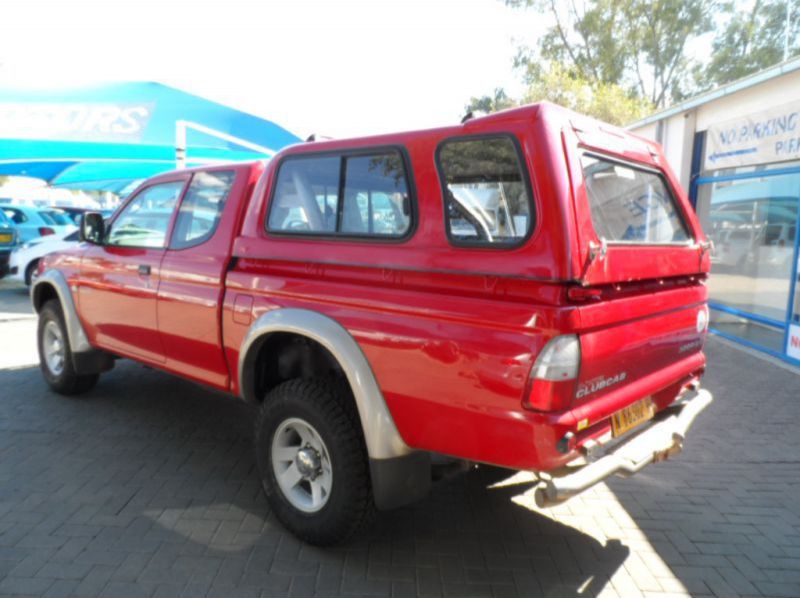 2009 Mitsubishi Colt 3.0 V6 Club Cab 4x2 pictures