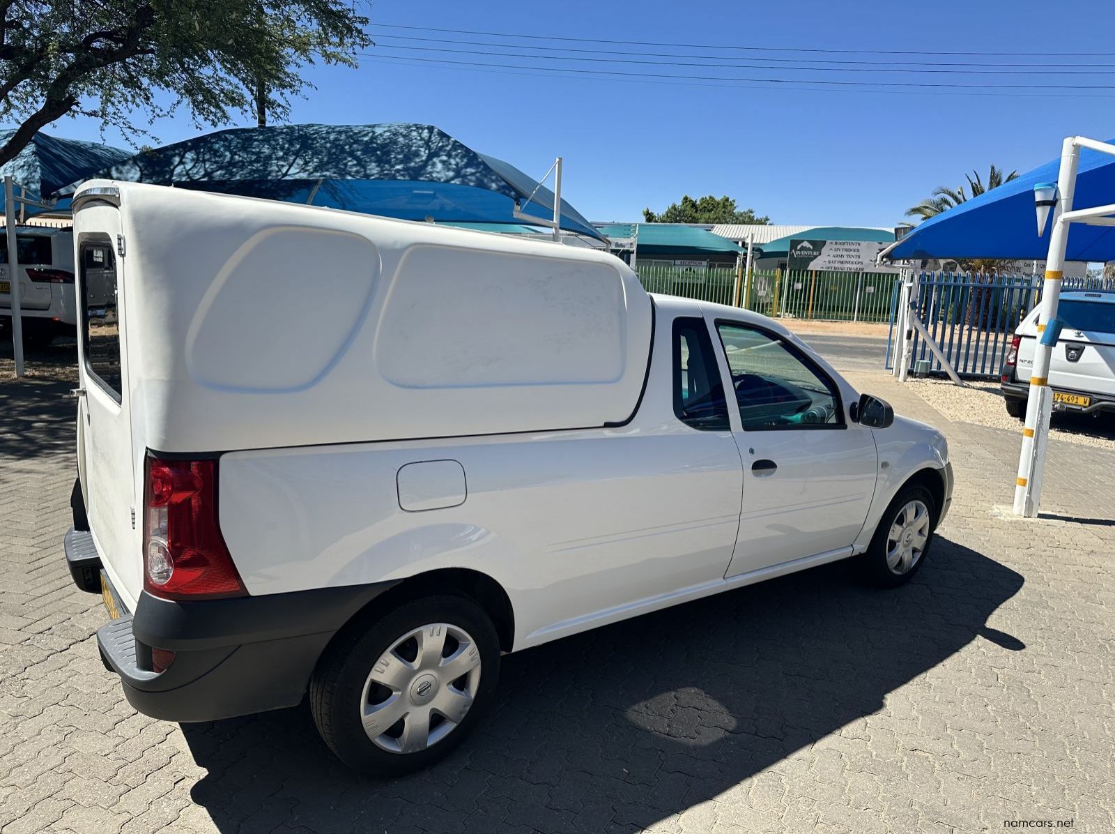 2020 Nissan NP200 1.5 DCi Safety pictures