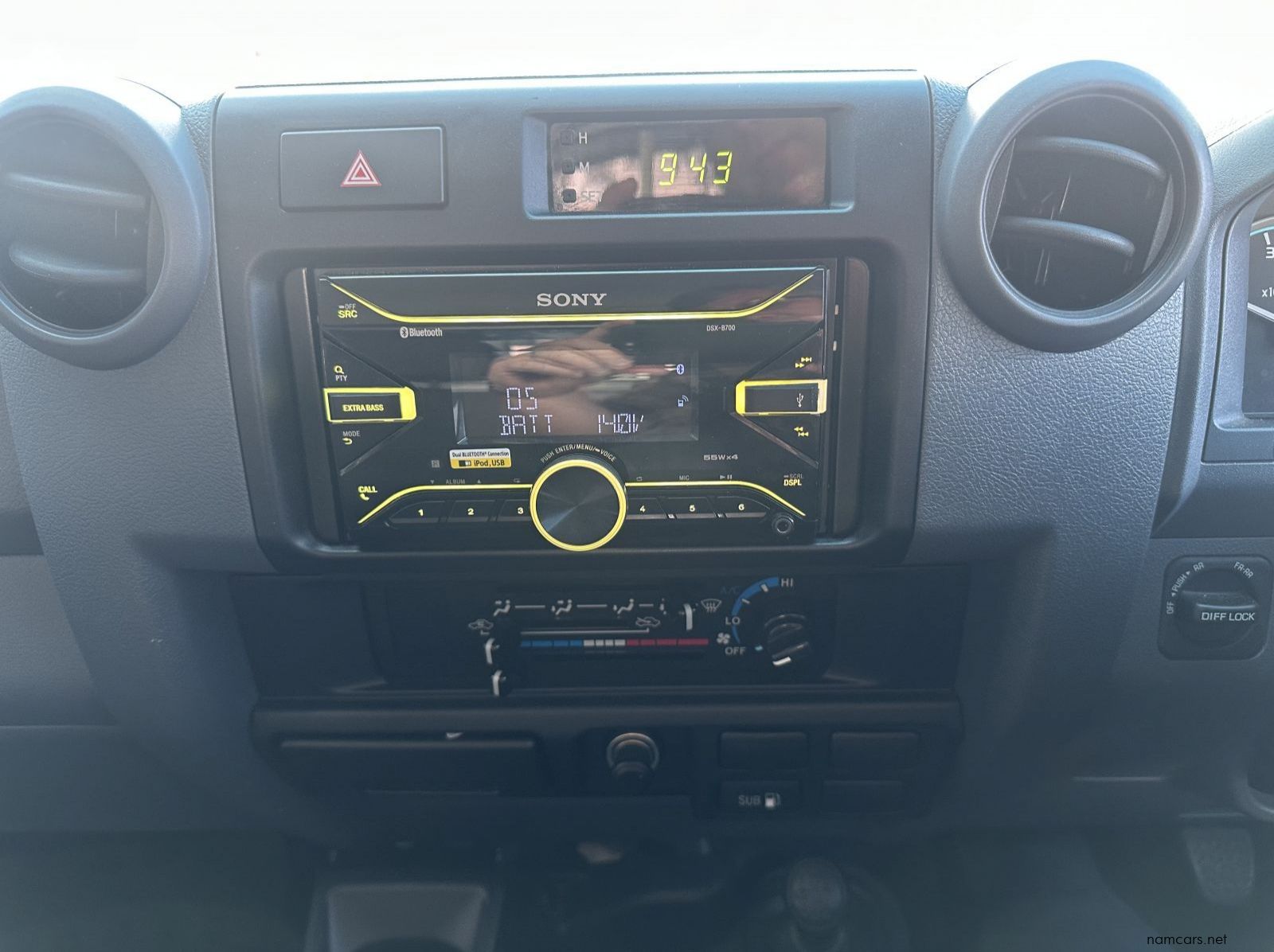 2022 Toyota Land Cruiser 79 4.0 V6 S/Cab pictures