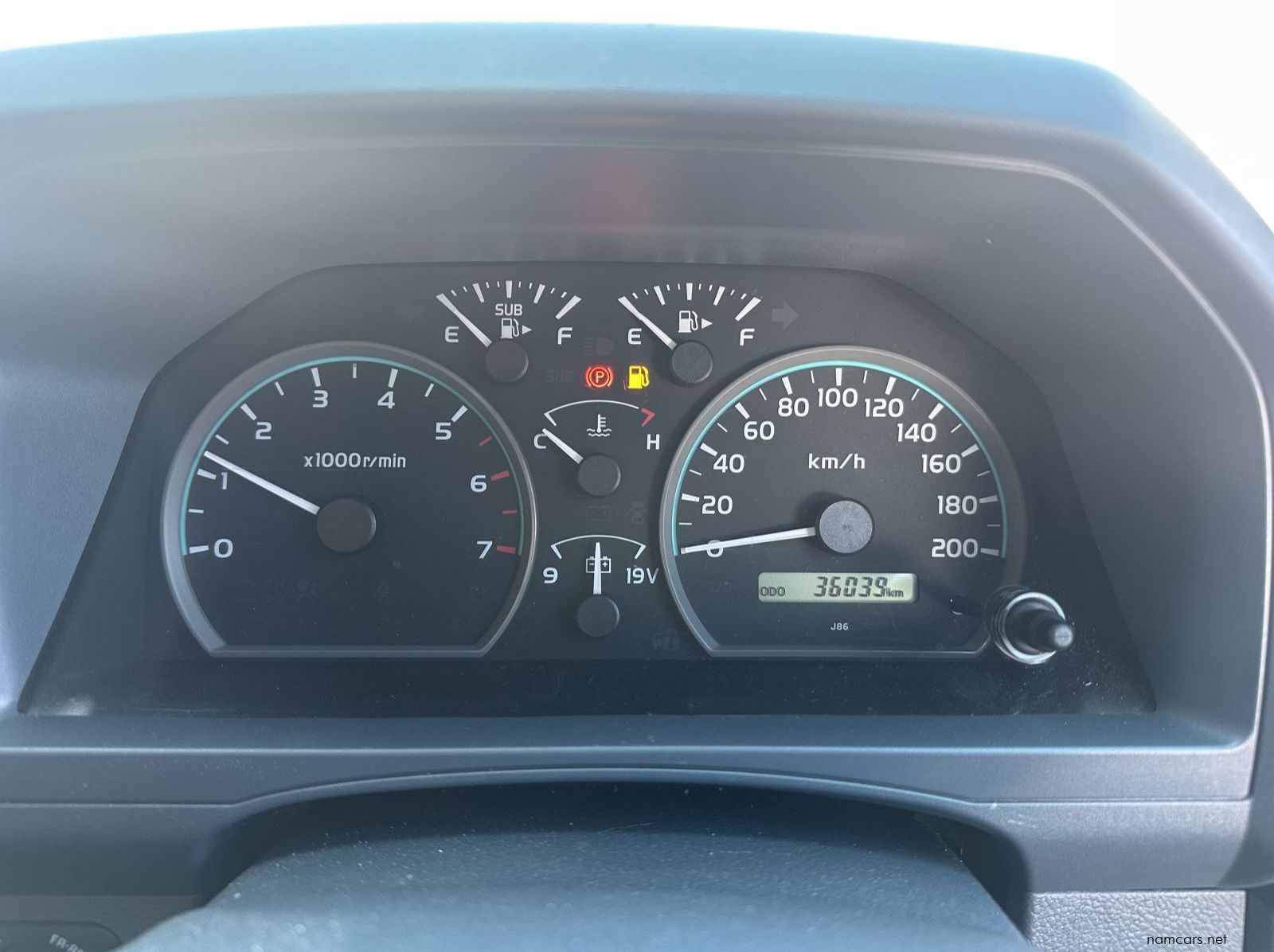 2022 Toyota Land Cruiser 79 4.0 V6 S/Cab pictures