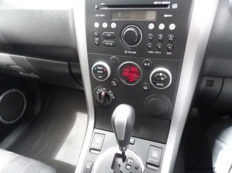 2015 Suzuki Grand Vitara 2.4i Dune Automatic pictures