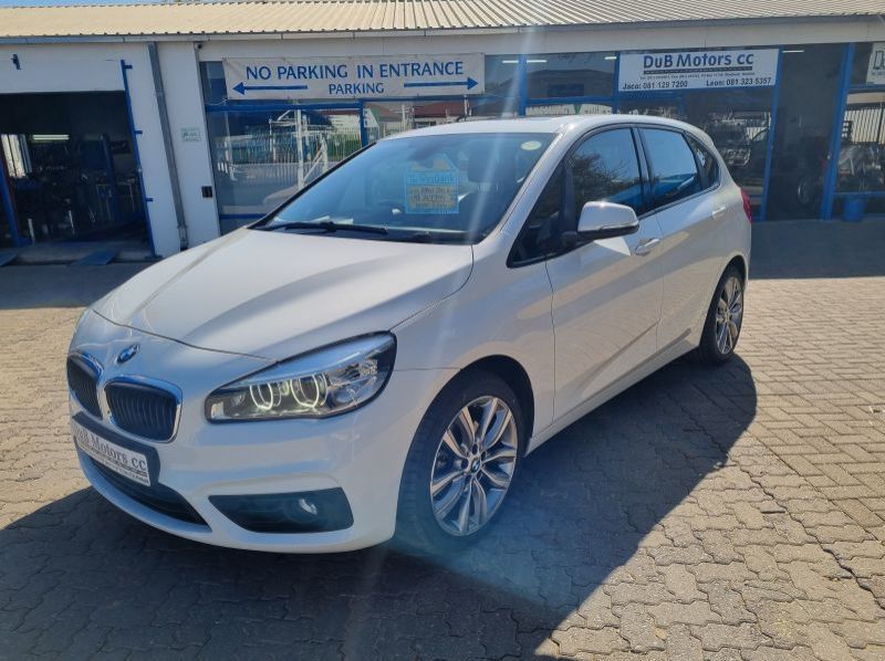 2015 BMW 218i  Active Tourer Auto pictures