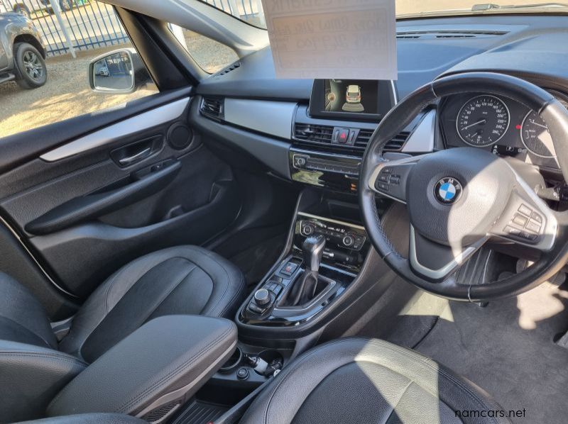 2015 BMW 218i  Active Tourer Auto pictures