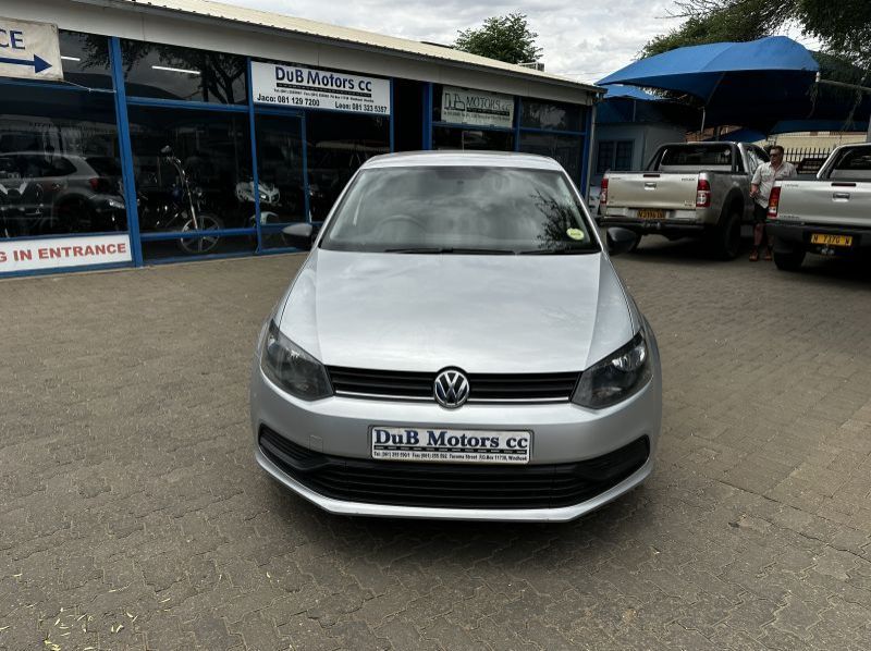 2016 Volkswagen Polo 1.2 TSi Trendline 5 Door pictures