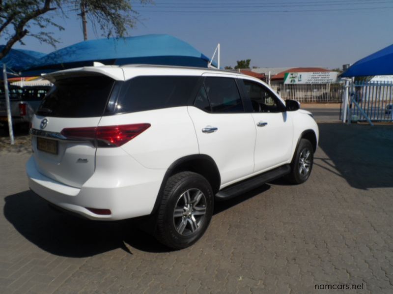 2018 Toyota Fortuner 2.4 GD6 4x4 Auto pictures