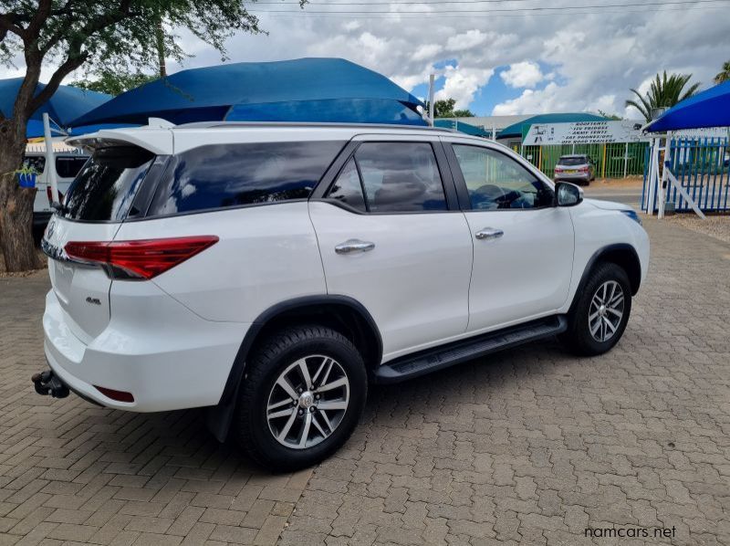 2017 Toyota Fortuner 2.8 GD6 4x4 Automatic pictures