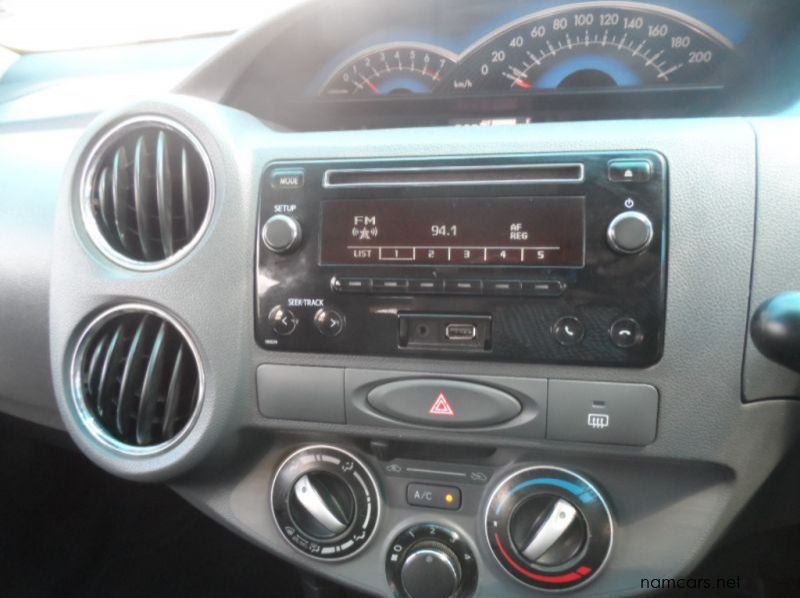 2015 Toyota Etios 1.5 Xs 5 Dr pictures