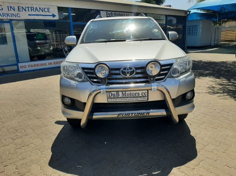 2011 Toyota Fortuner 4.0i V6 4x4 Auto Heritage pictures