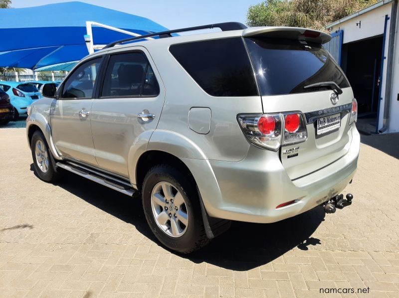 2011 Toyota Fortuner 4.0i V6 4x4 Auto Heritage pictures