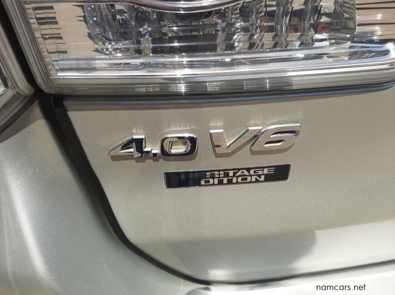 2011 Toyota Fortuner 4.0i V6 4x4 Auto Heritage pictures