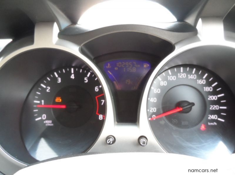 2014 Nissan Juke 1.6i Acenta Plus pictures