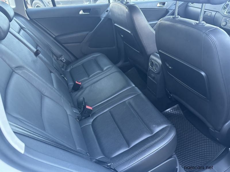 2016 Volkswagen Tiguan 2.0 TDi Trend Fun 4 Motion DSG R-Line pictures