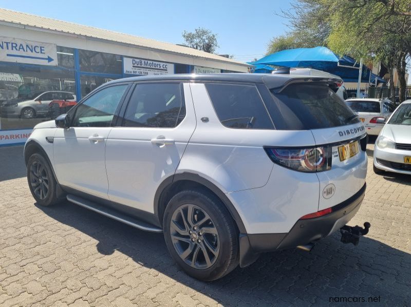2017 Land Rover Discover Sport 2.2 SD4 HSE pictures