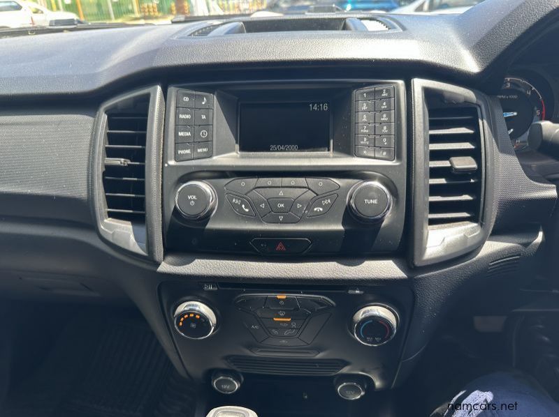 2019 Ford Ranger 2.2 TDCi XL D/Cab 4x2 Auto pictures