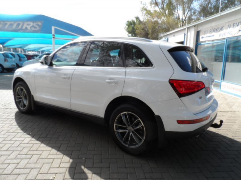 2013 Audi Q5 2.0 TFSi Quattro Manual pictures