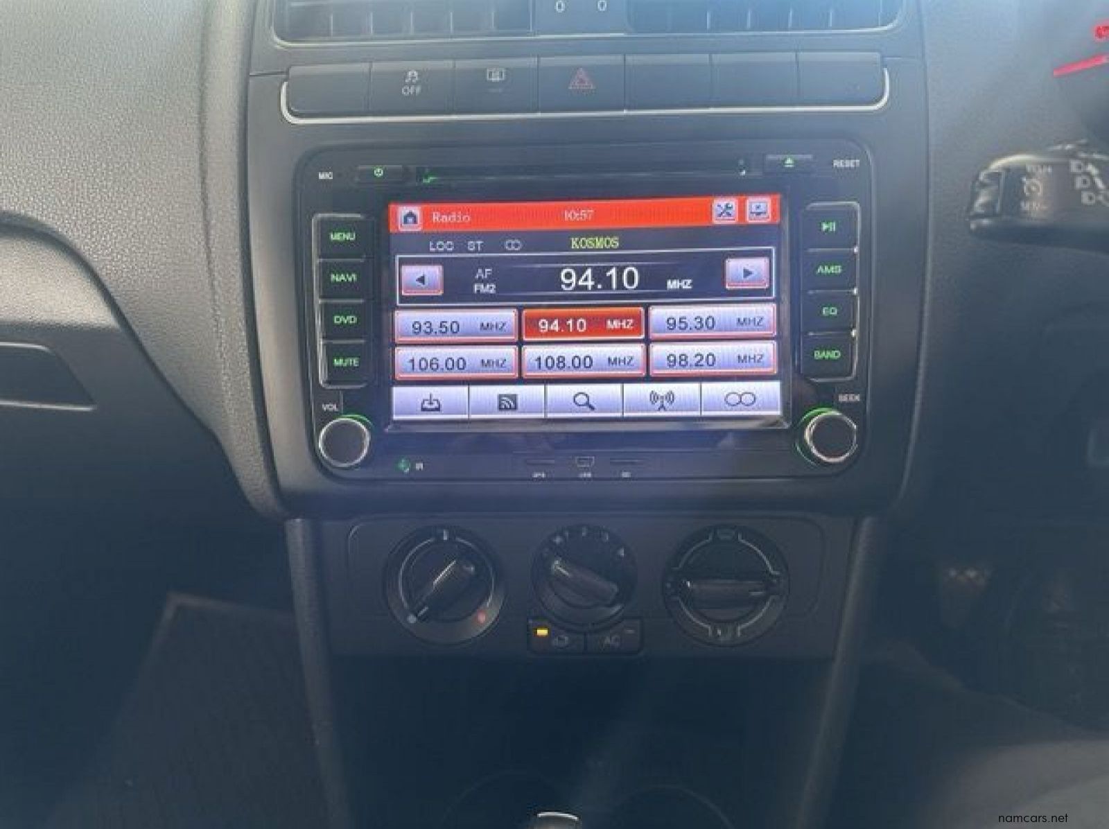 2020 Volkswagen Polo Vivo 1.6 Comfortline Automatic pictures