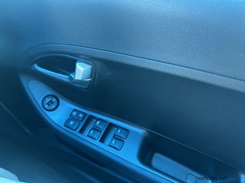 2012 Kia Picanto 1.2 EX pictures