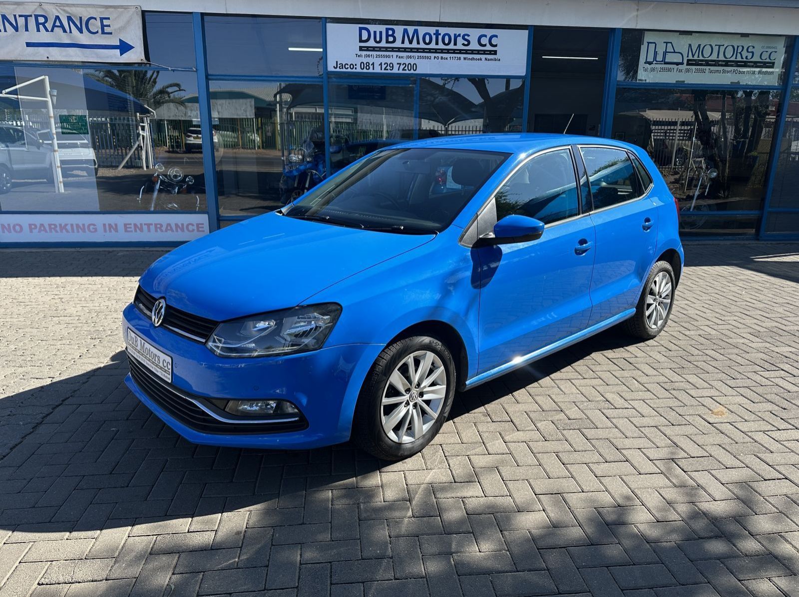 2015 Volkswagen Polo 1.2 TSi Comfortline pictures