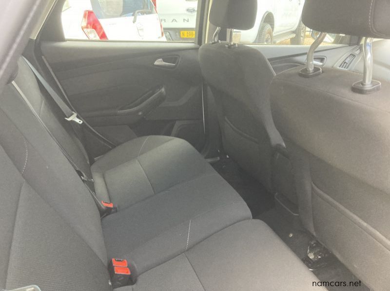 2015 Ford Focus 1.5 trend ecoboost pictures